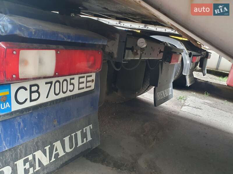 Тягач Renault Magnum 2012 в Чернігові