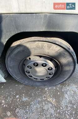 Тентованый Renault Magnum 1999 в 