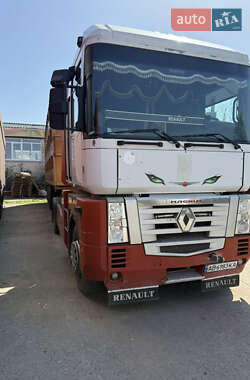 Тягач Renault Magnum 2002 в 