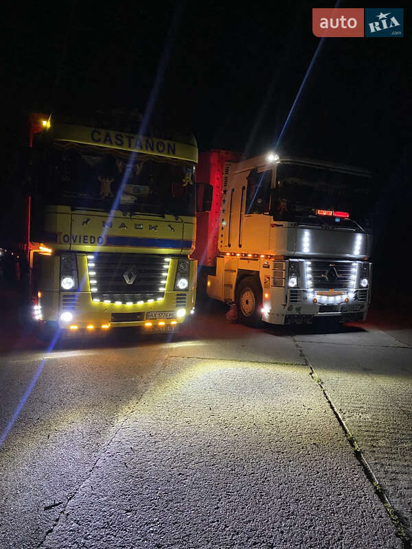 Тентованый Renault Magnum 2003 в Харькове