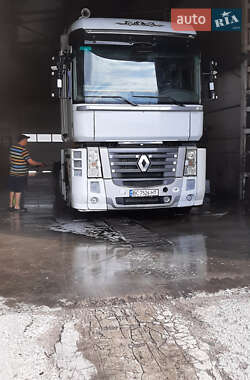 Тягач Renault Magnum 2009 в Запорожье
