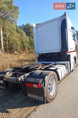 Тягач Renault Magnum 2011 в 