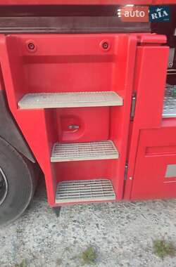 Тягач Renault Magnum 2011 в 