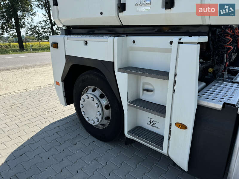 Тягач Renault Magnum 2013 в Черновцах