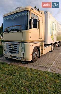 Тягач Renault Magnum 2007 в Жовкве