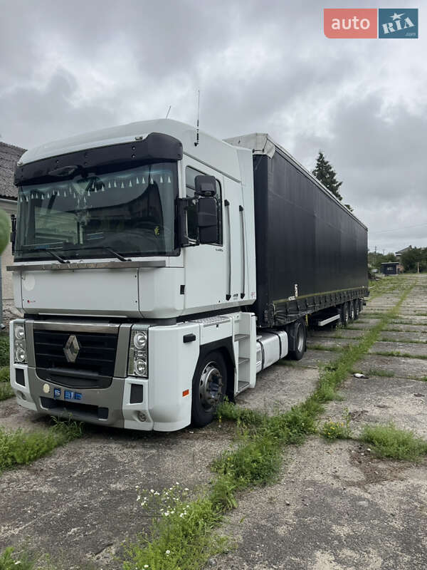 Renault Magnum 2011