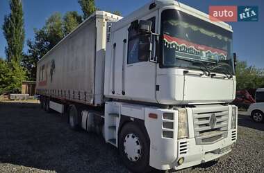 Тягач Renault Magnum 2005 в 