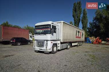 Тягач Renault Magnum 2005 в Виннице