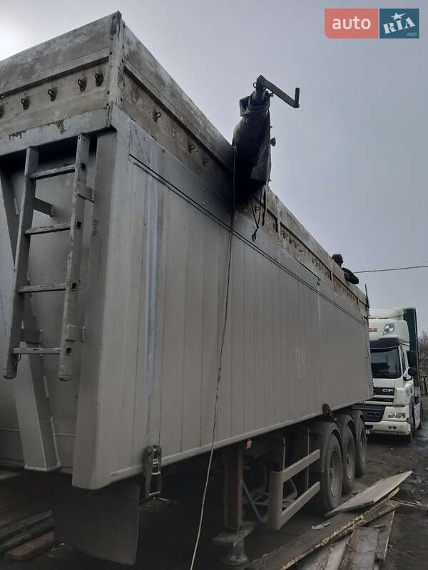 Самосвал Renault Magnum 2006 в Одессе фото 3 Самосвал Renault Magnum 2006 в Одессе