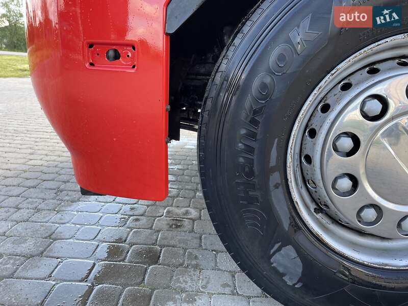 Тягач Renault Magnum 2006 в Стрию