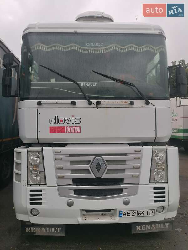 Тягач Renault Magnum 2006 в 