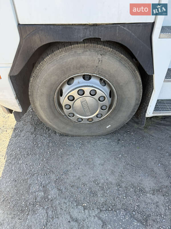 Тентований Renault Magnum 2005 в Гайсину