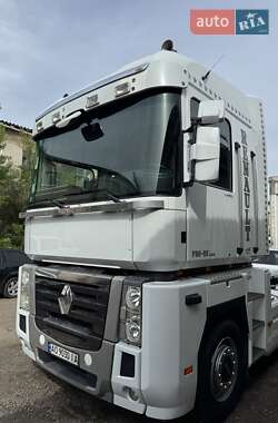 Тягач Renault Magnum 2012 в Хусті