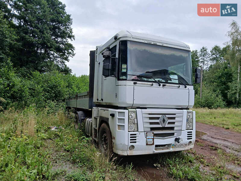 Борт Renault Magnum 2006 в Львові