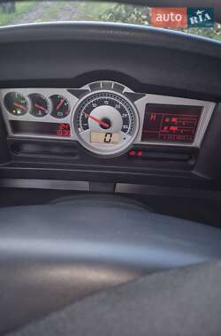 Тягач Renault Magnum 2010 в 