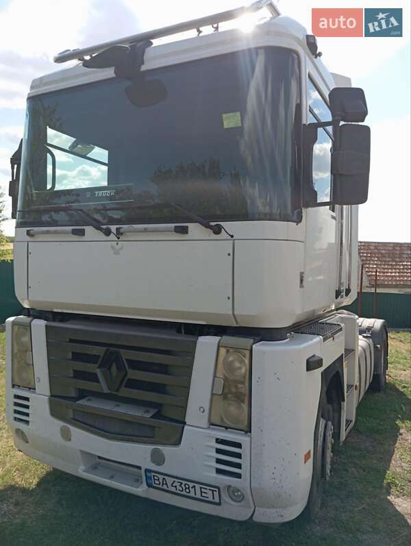 Тягач Renault Magnum 2007 в Новгородке фото 20 Тягач Renault Magnum 2007 в Новгородке