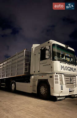 Тягач Renault Magnum 2009 в 
