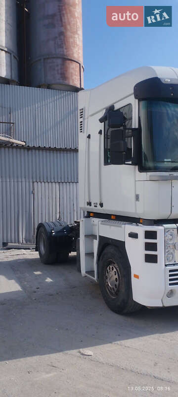 Тягач Renault Magnum 2009 в Киеве фото 3 Тягач Renault Magnum 2009 в Киеве
