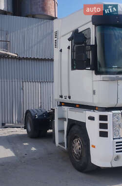 Тягач Renault Magnum 2009 в 