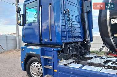 Тягач Renault Magnum 2007 в 
