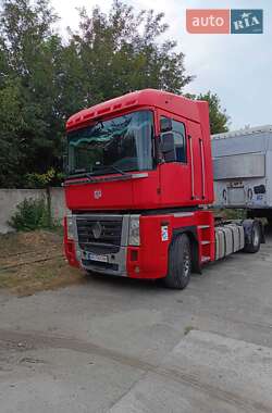 Тягач Renault Magnum 2012 в Дніпрі