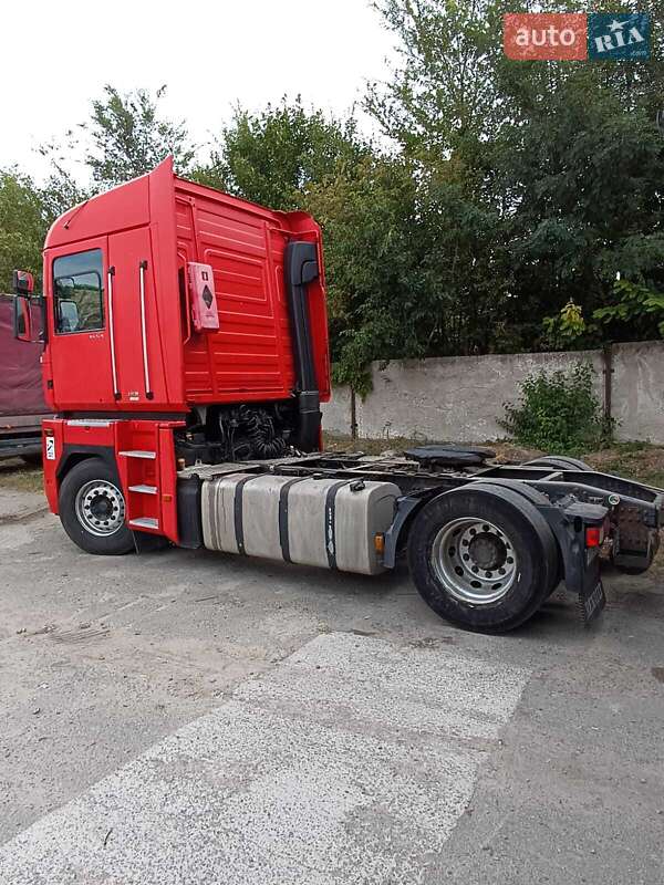 Тягач Renault Magnum 2012 в Днепре
