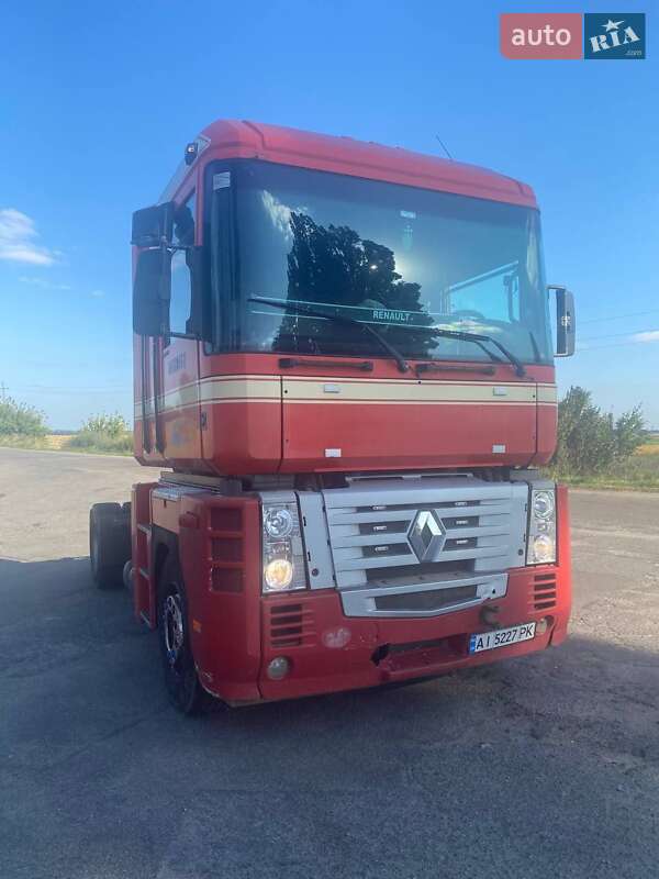 Renault Magnum 2005