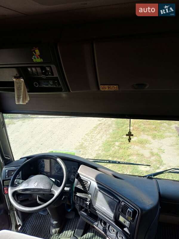 Тягач Renault Magnum 1999 в Бобровице