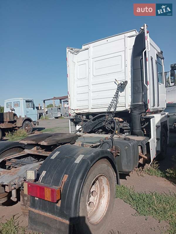 Тягач Renault Magnum 2005 в Кривом Роге