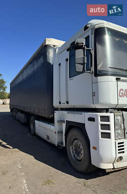 Тягач Renault Magnum 2003 в 