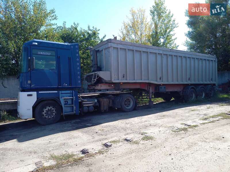 Зерновоз Renault Magnum 2006 в Черкассах
