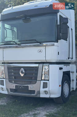 Тягач Renault Magnum 2013 в 