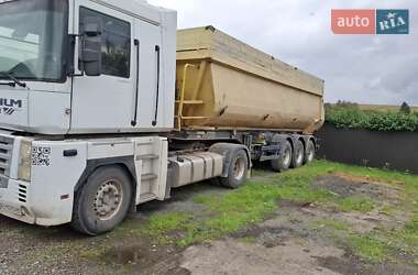 Зерновоз Renault Magnum 2008 в 