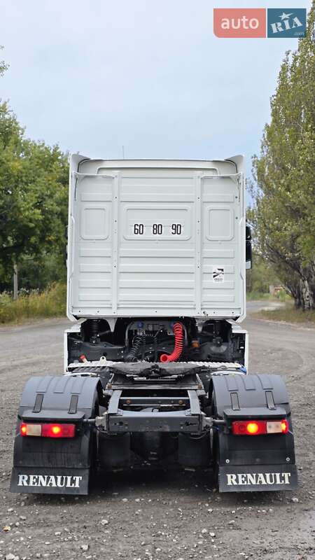 Тягач Renault Magnum 2013 в Каменском