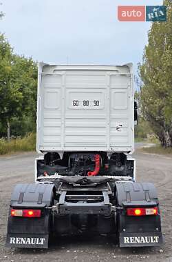 Тягач Renault Magnum 2013 в 