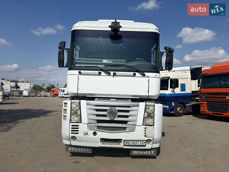 Тягач Renault Magnum 2007 в 