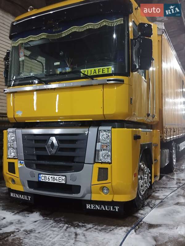 Тягач Renault Magnum 2011 в Чернигове