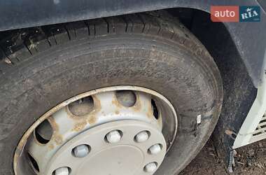 Тягач Renault Magnum 2012 в 