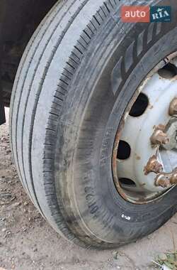 Тягач Renault Magnum 2007 в 