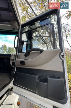 Тягач Renault Magnum 2008 в 