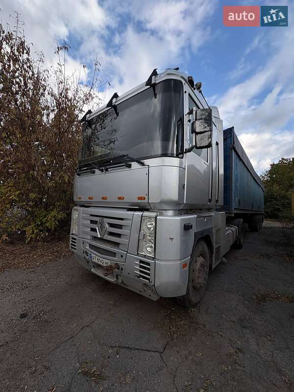Зерновоз Renault Magnum 2002 в Первомайске