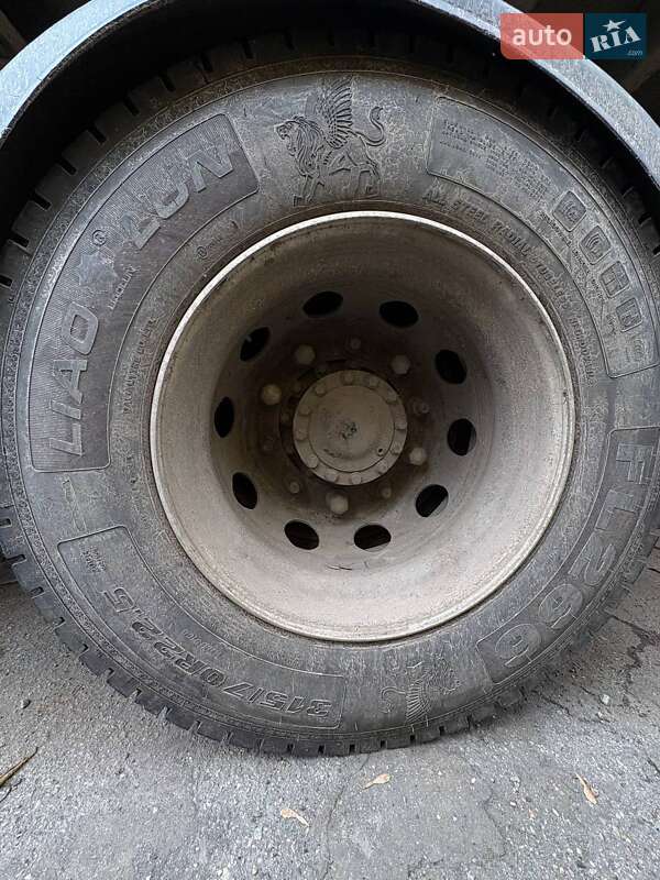 Зерновоз Renault Magnum 2002 в Первомайске