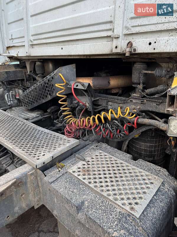 Тягач Renault Magnum 2004 в Чернігові фото 12 Тягач Renault Magnum 2004 в Чернігові