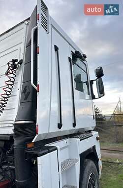 Тягач Renault Magnum 1997 в 