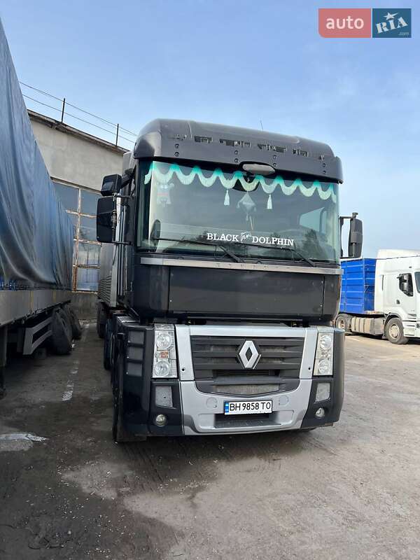 Самосвал Renault Magnum 2008 в 