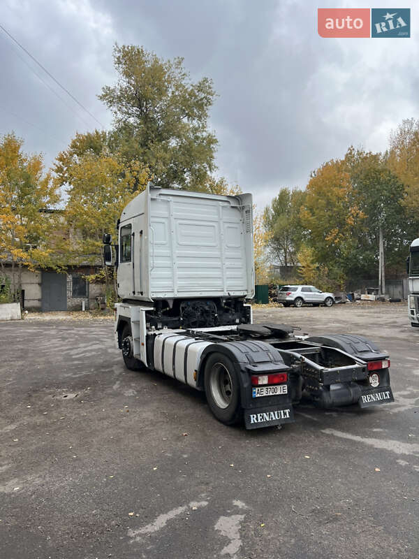 Тягач Renault Magnum 2012 в Днепре