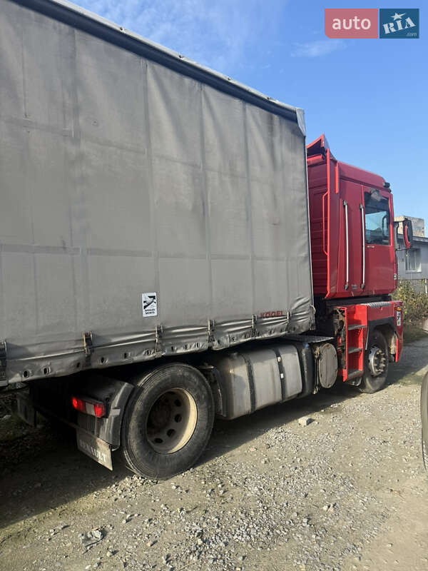 Тягач Renault Magnum 2007 в Черновцах