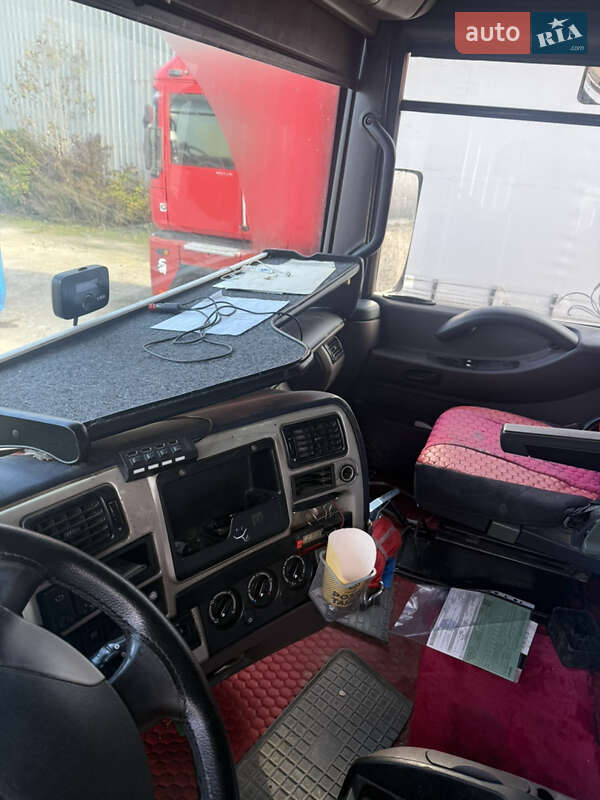 Тягач Renault Magnum 2007 в Чернівцях