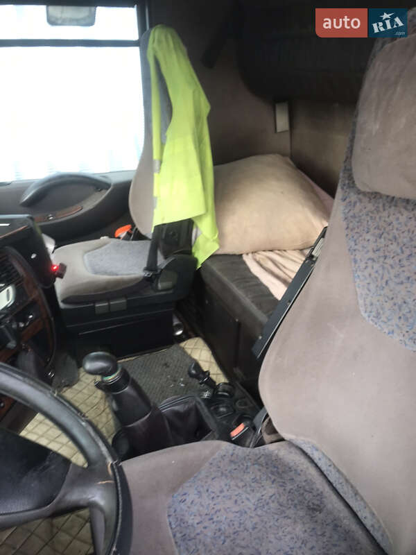 Тягач Renault Magnum 1998 в Охтирці