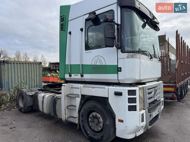 Другие грузовики Renault Magnum 2010 в Белой Церкви